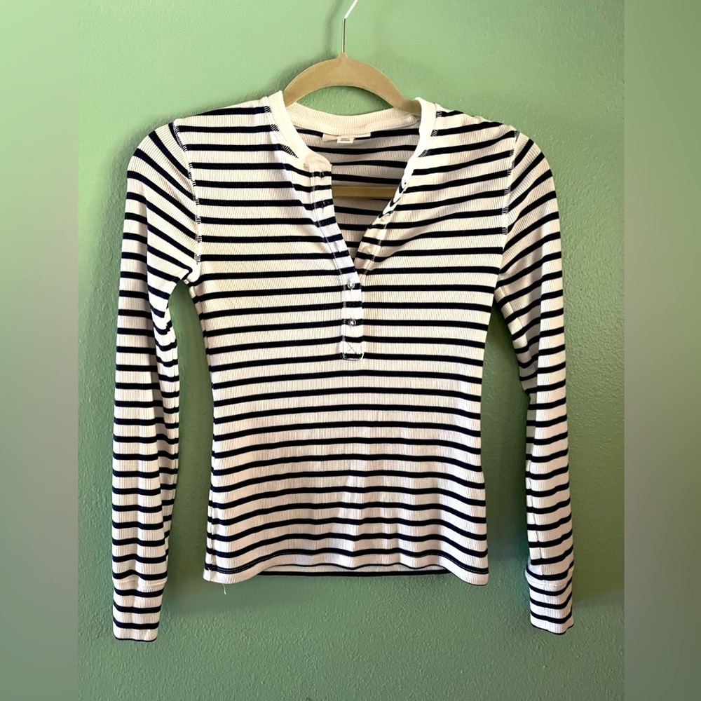 XXS-Small white/blue striped Henley